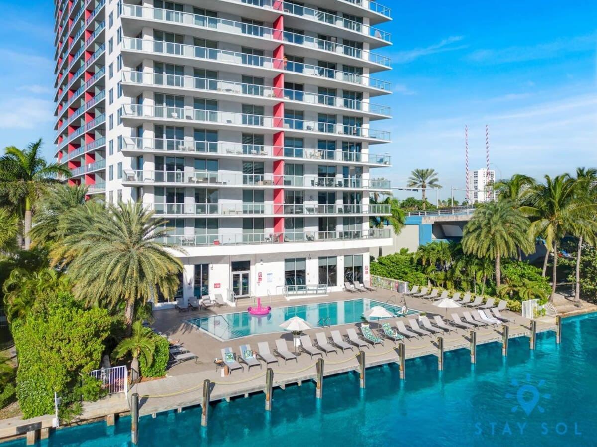Infinite View With Balcony,Pool Plus Near Beach Hallandale Beach Exteriör bild