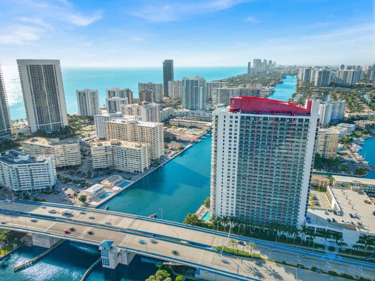 Infinite View With Balcony,Pool Plus Near Beach Hallandale Beach Exteriör bild