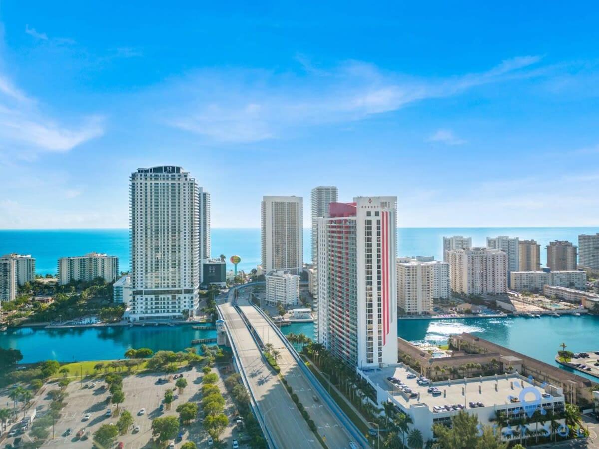 Infinite View With Balcony,Pool Plus Near Beach Hallandale Beach Exteriör bild