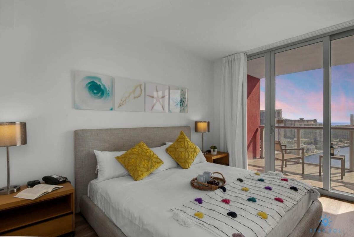 Infinite View With Balcony,Pool Plus Near Beach Hallandale Beach Exteriör bild