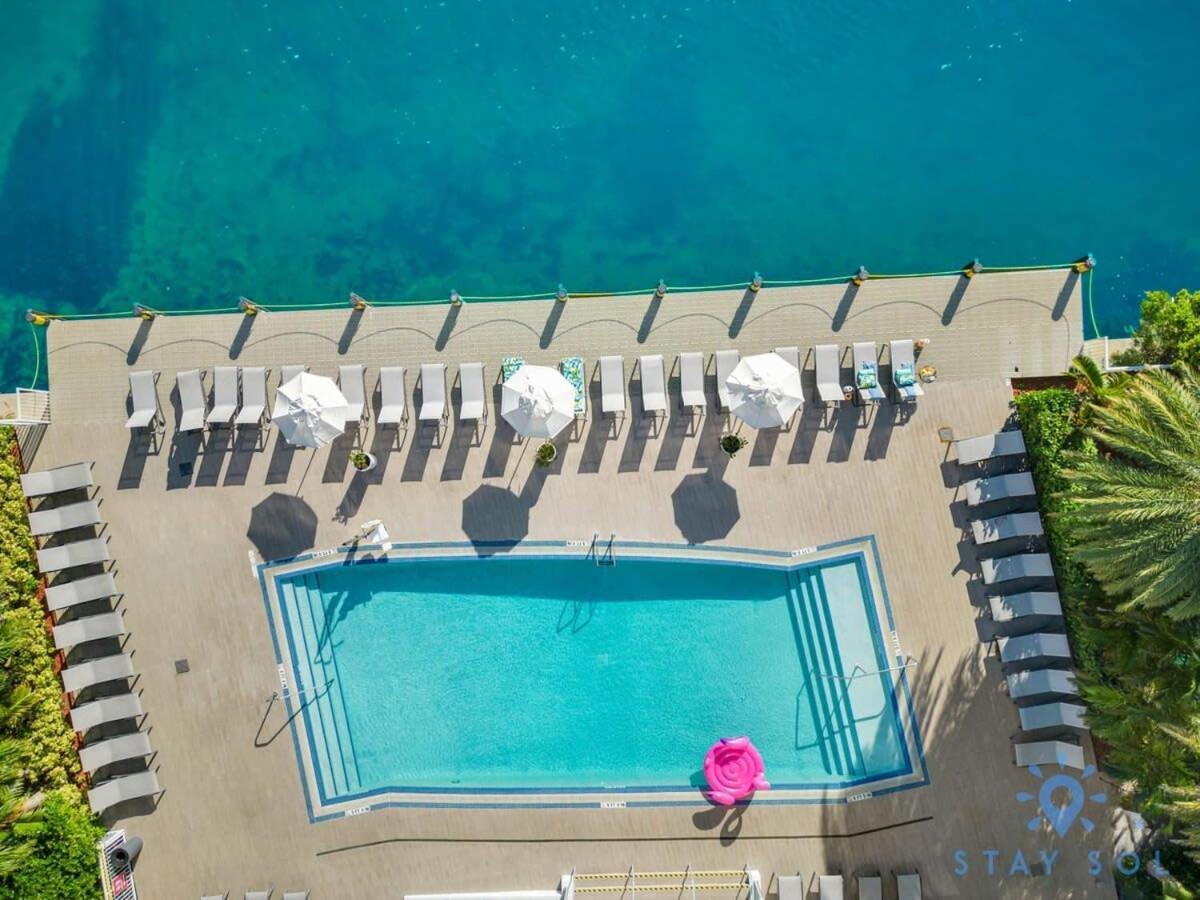 Infinite View With Balcony,Pool Plus Near Beach Hallandale Beach Exteriör bild